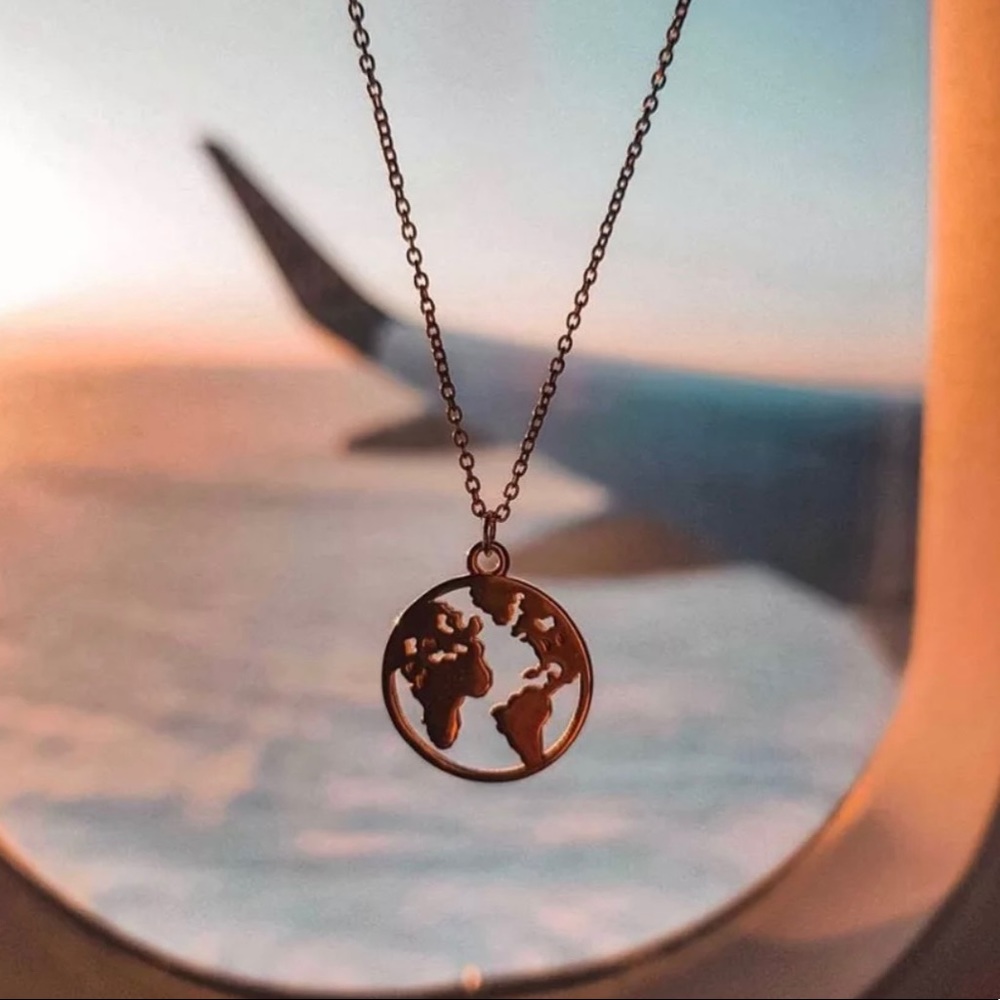 🎉BOGO🎉 Peregrine Necklace